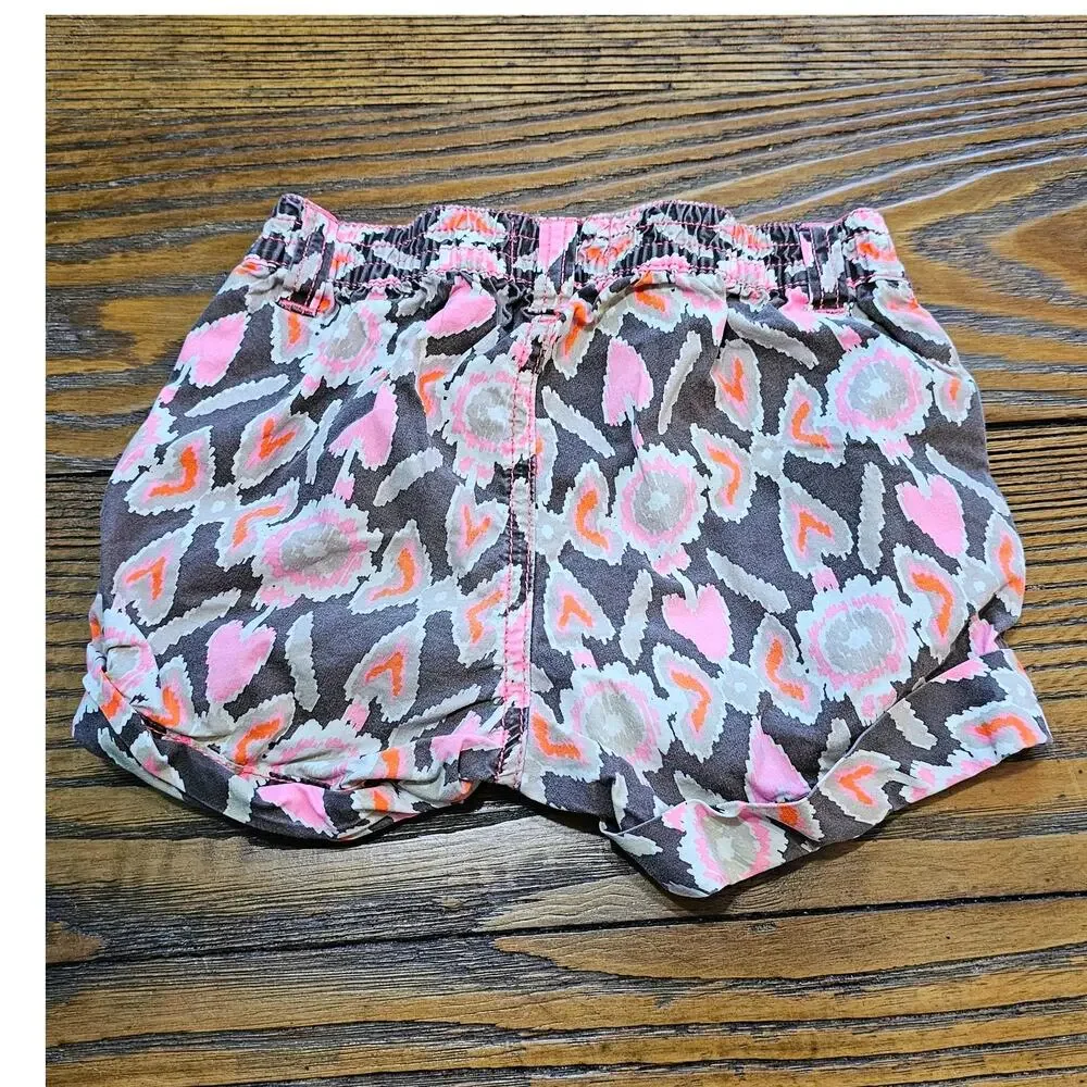 Old Navy Shorts Toddler Girls 3T Hearts Flowers Cuffed Short Brown Pink
